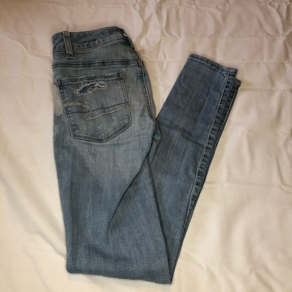Hi-Rise Ripped Jeggings - Picture 8 of 15